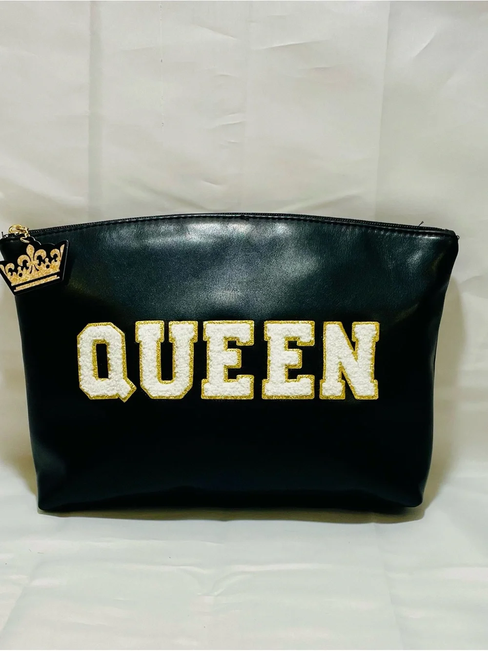 Like Dreams Boutique “Queen Clutch Glam Bag”, NWOT
